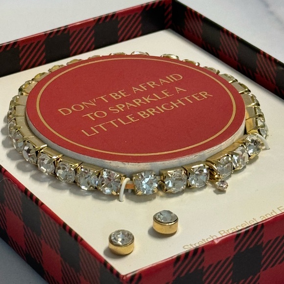 “DON’T BE AFRAID TO SPARKLE A LITTLE BRIGHTER” Stretch Bracelet and Earring Set - Picture 7 of 12